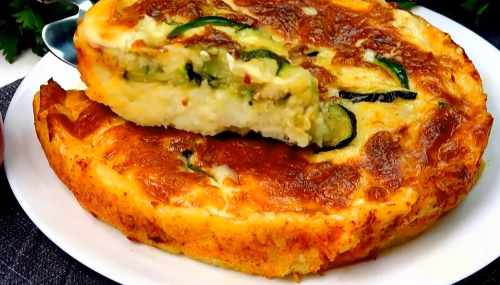 пай тиквички и картофи
