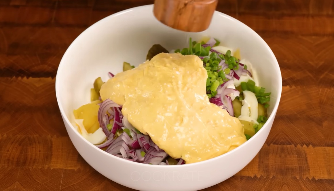 сос за салатата