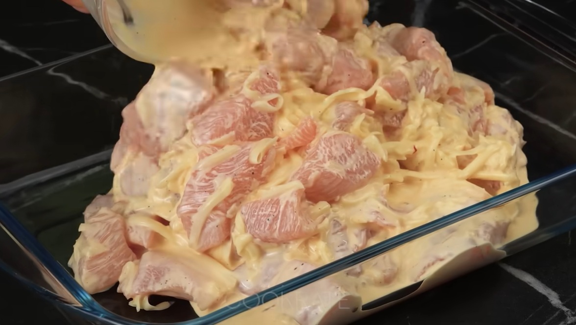 пилешко в сос