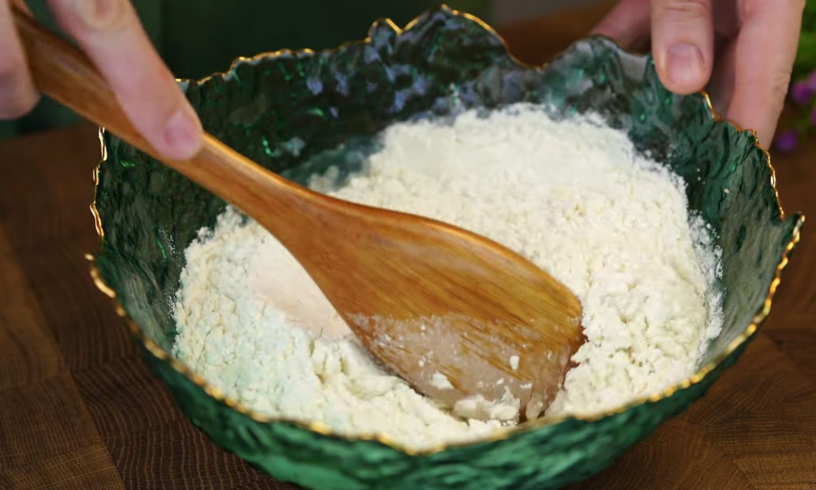 брашно в тестото