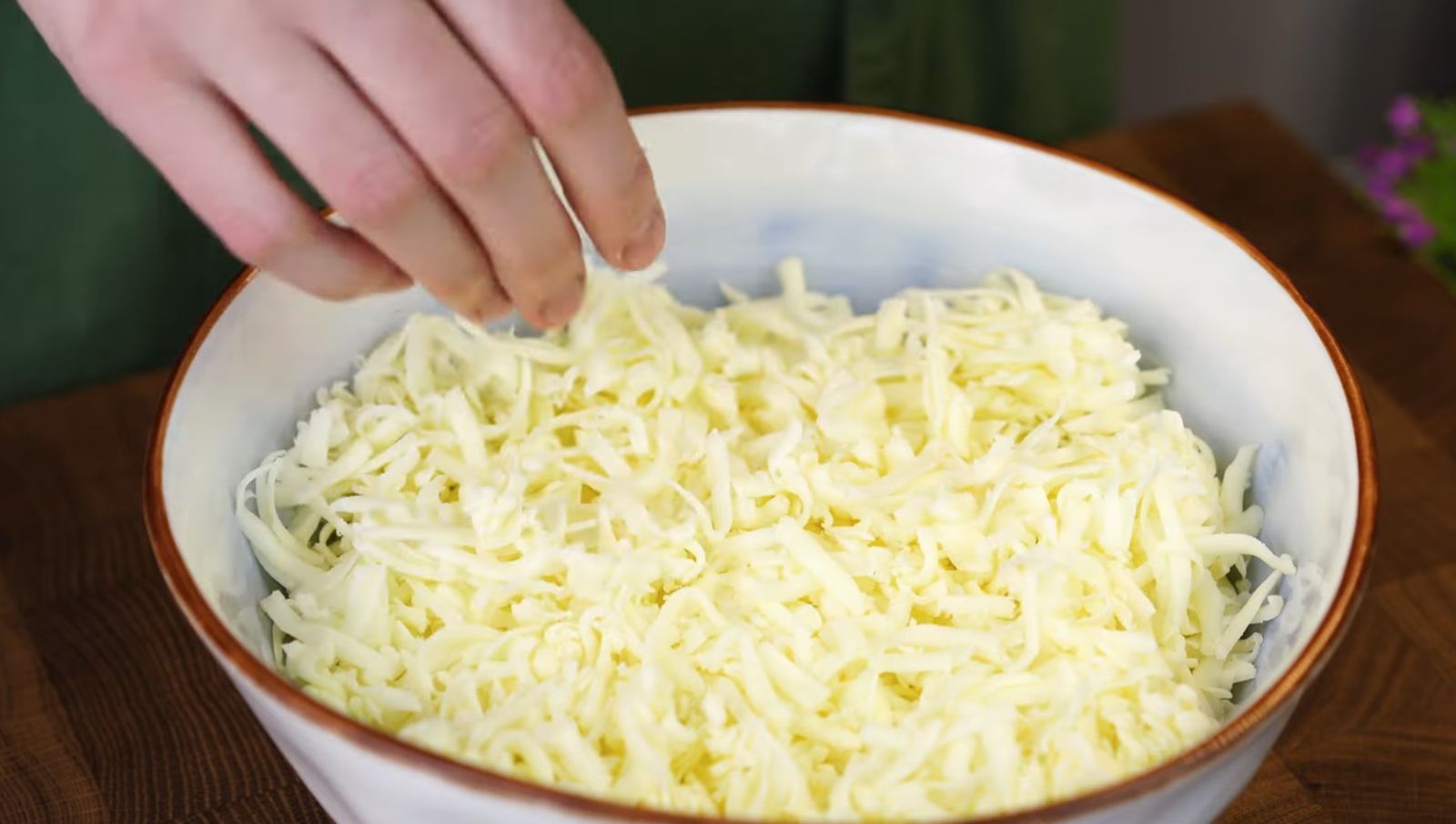 настърган кашкавал