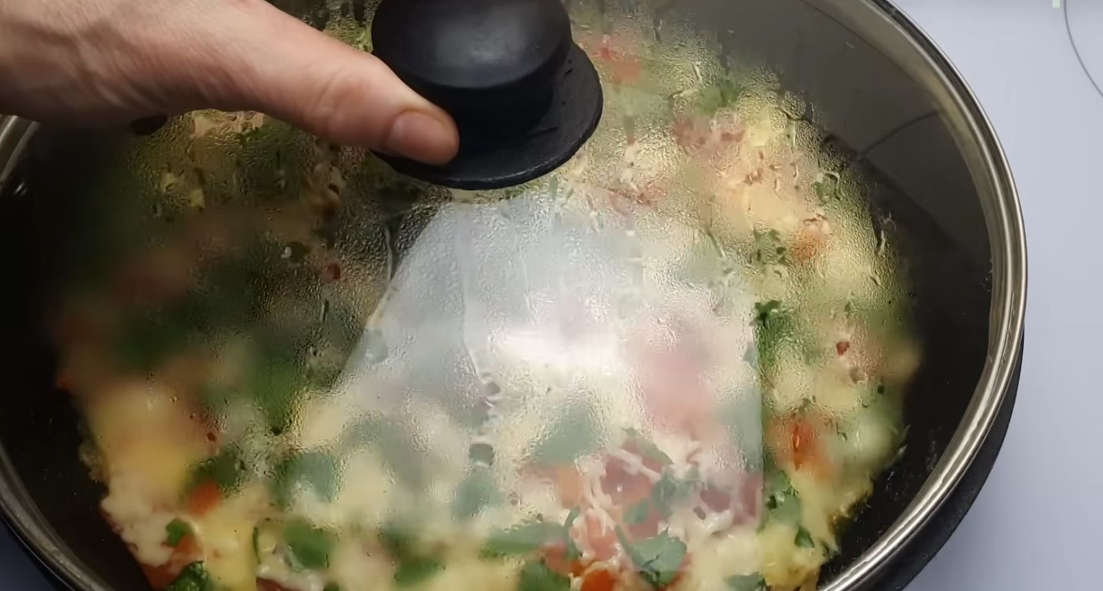 пица под капак