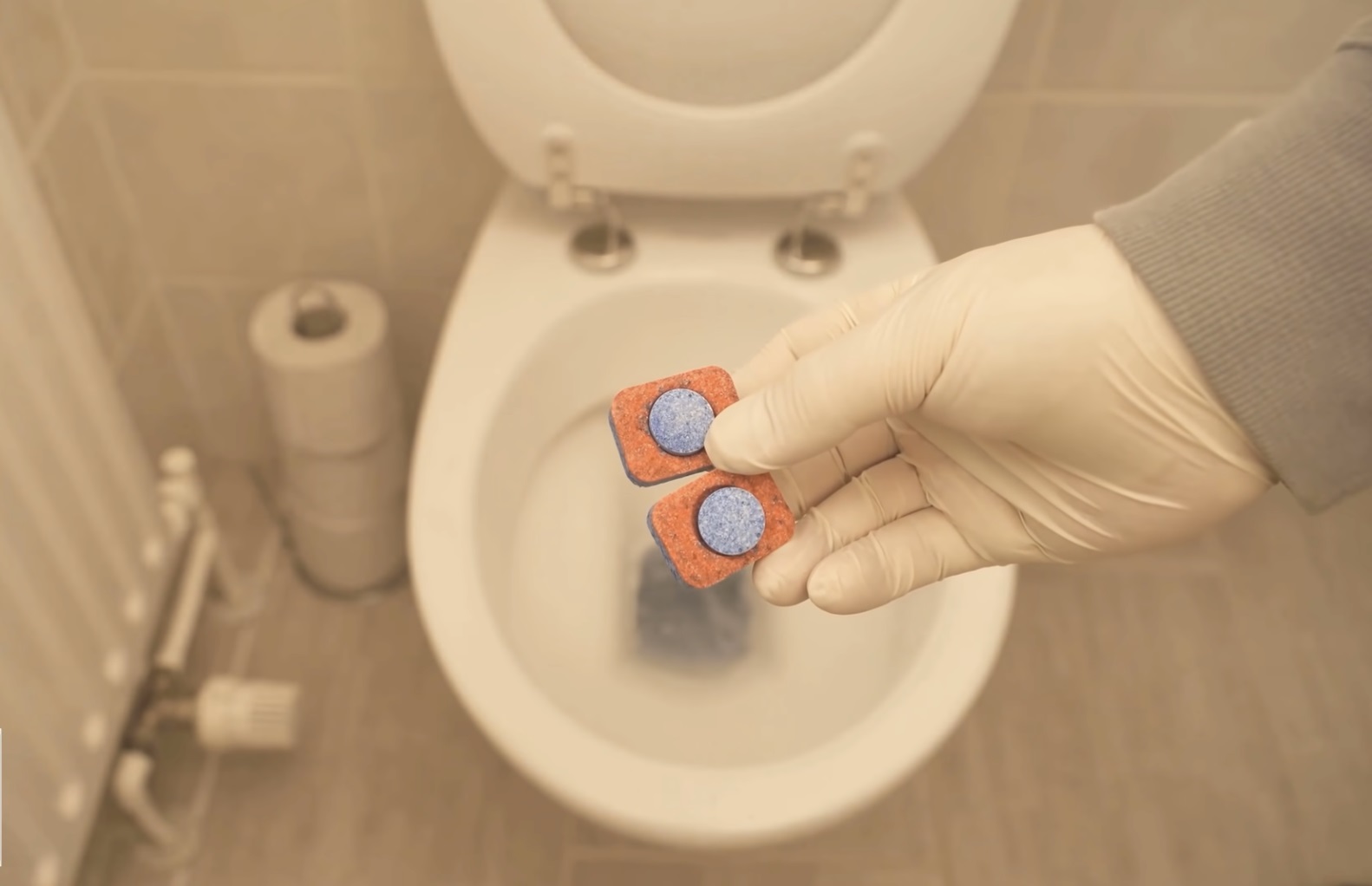 таблетки в тоалетната