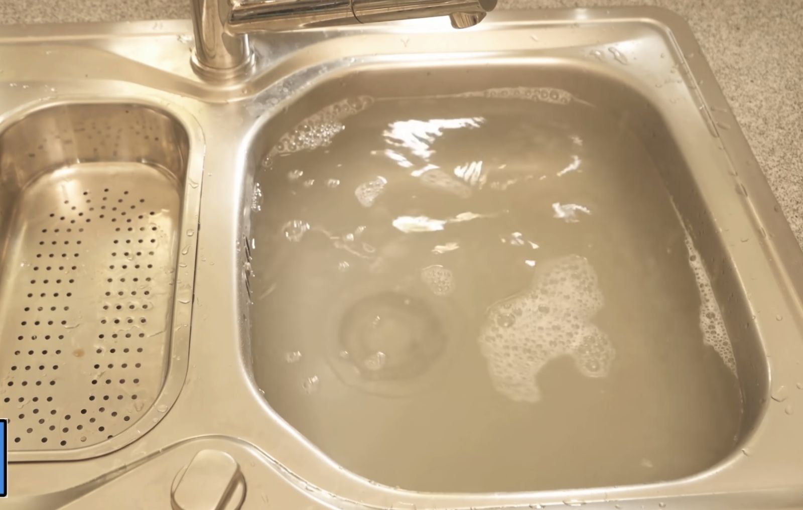 запушена мивка