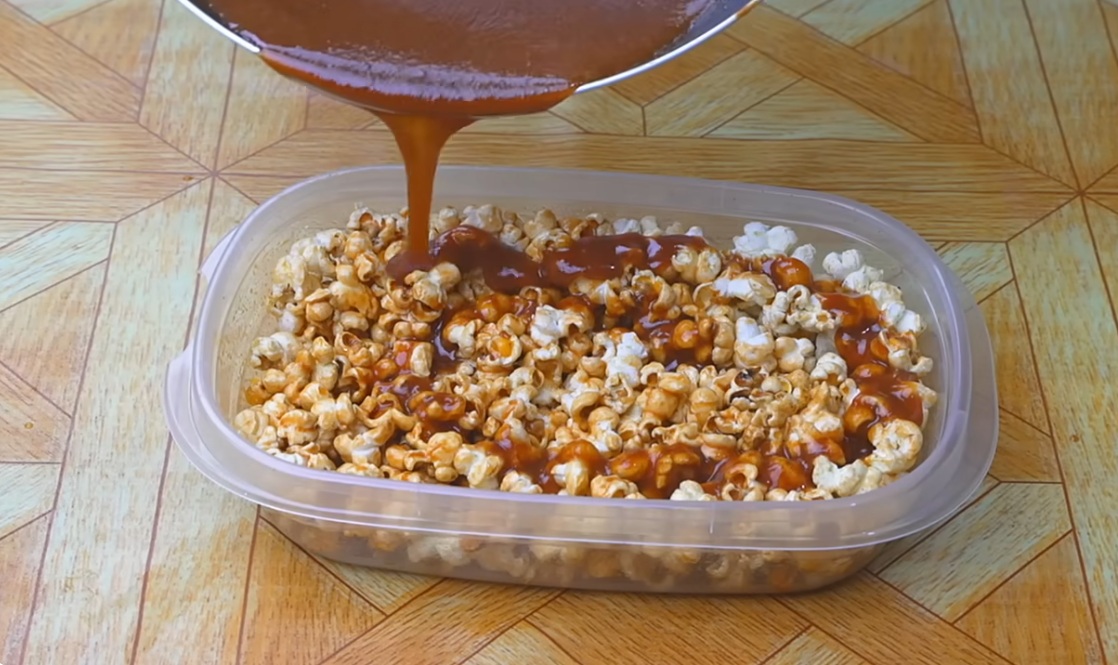 карамел в пуканките