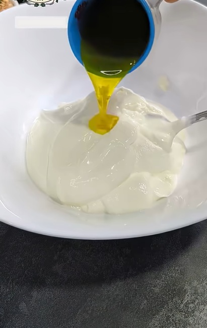 кисело мляко и зехтин