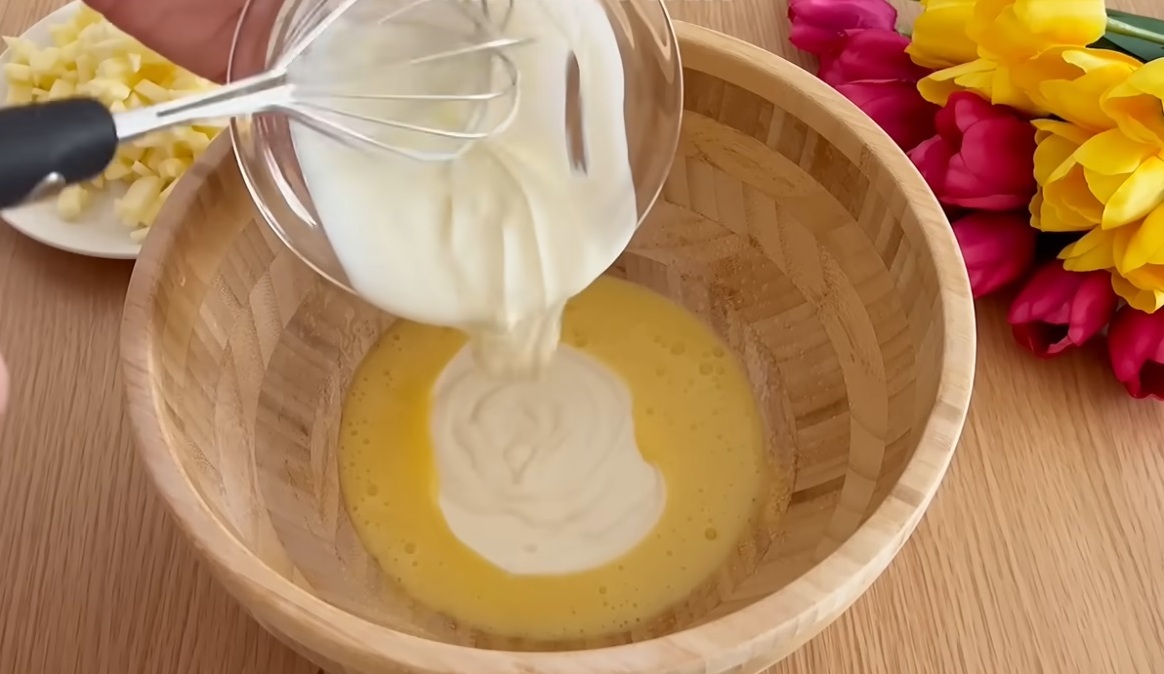 кисело мляко в яйцата