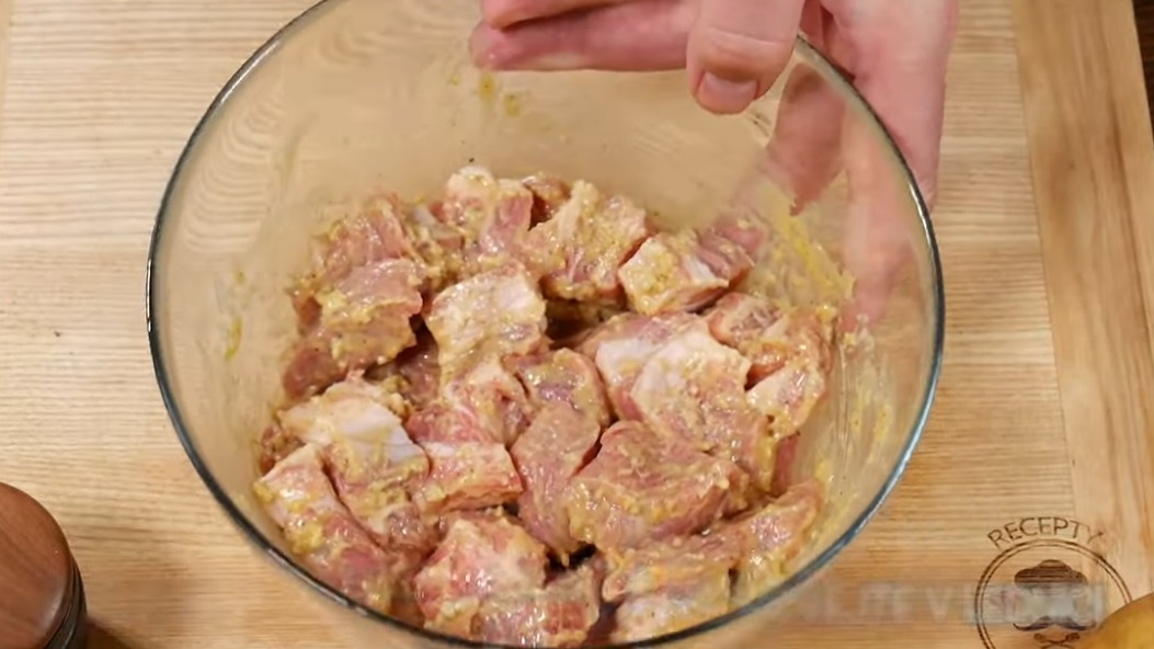 мариновано свинско