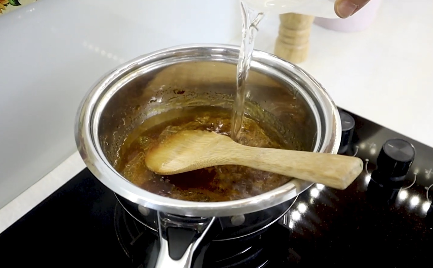 вода в карамела