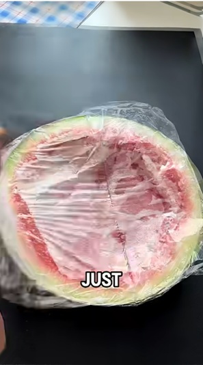 диня с фолио