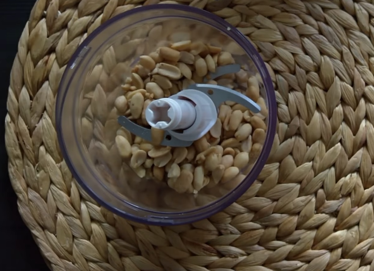 фъстъци в блендер