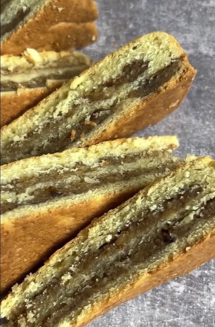 унгарски орехов кекс