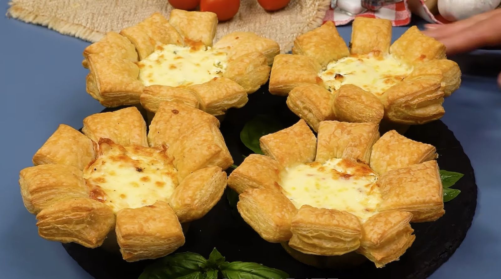 цветя от бутер тесто