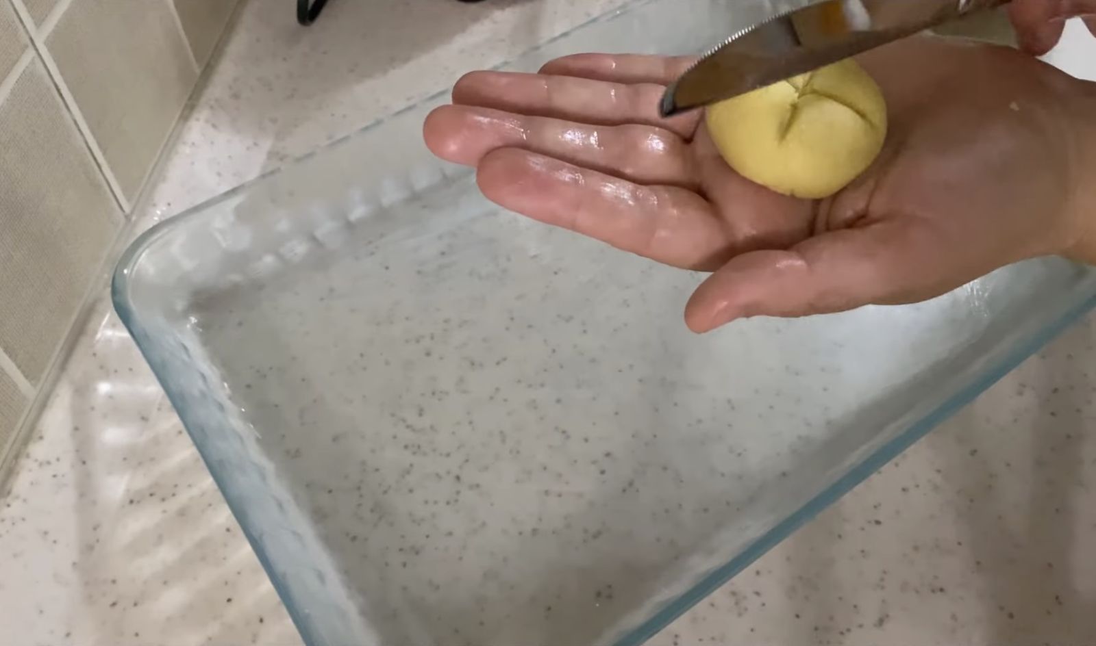 разрези в тестото