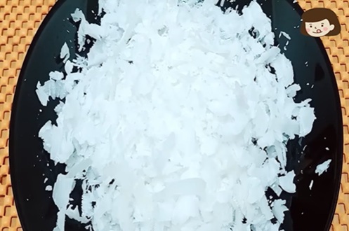 настърган восък