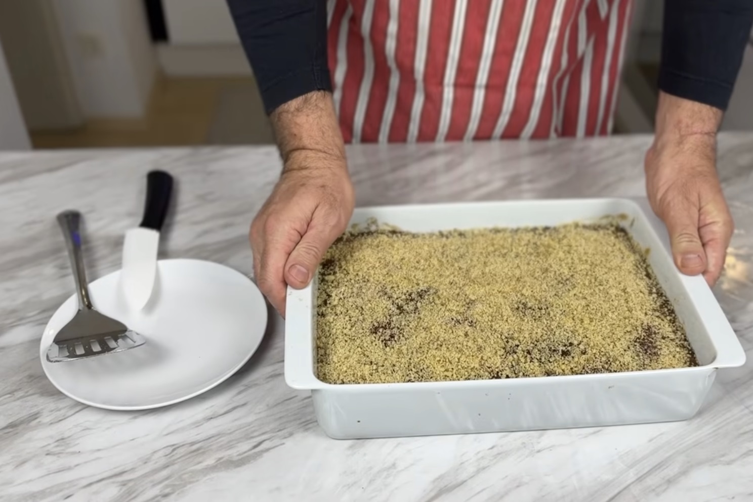 поръсване с орехи