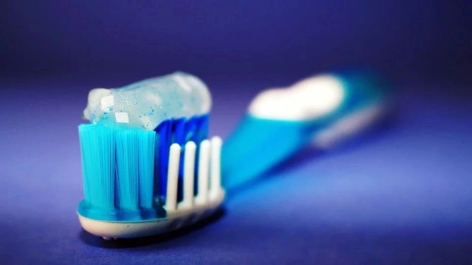 съставки на пастата за зъби