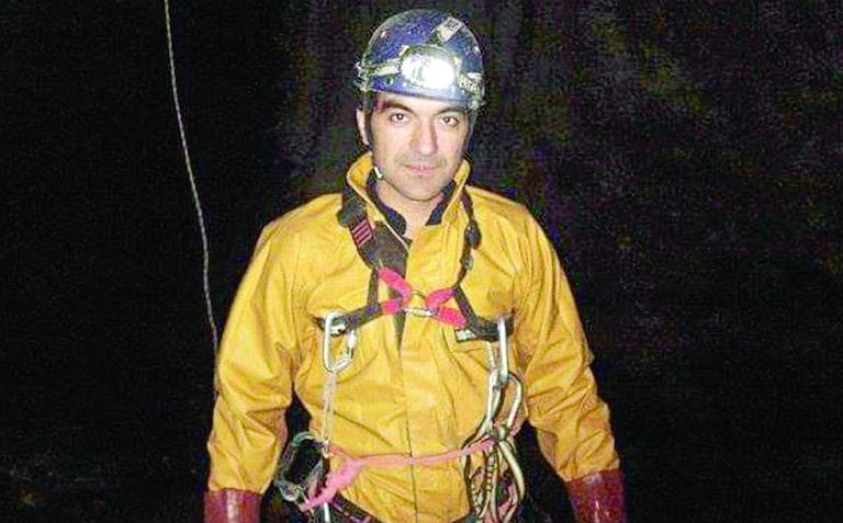 Яни Макулев