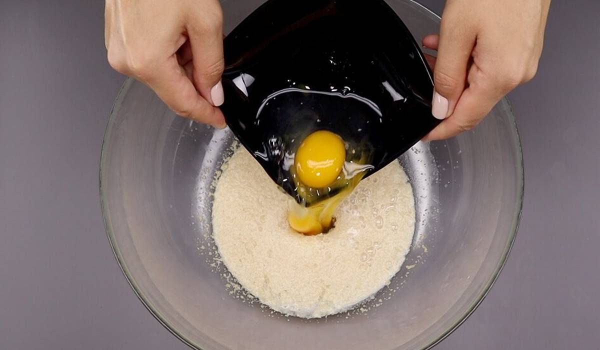 яйце в тестото