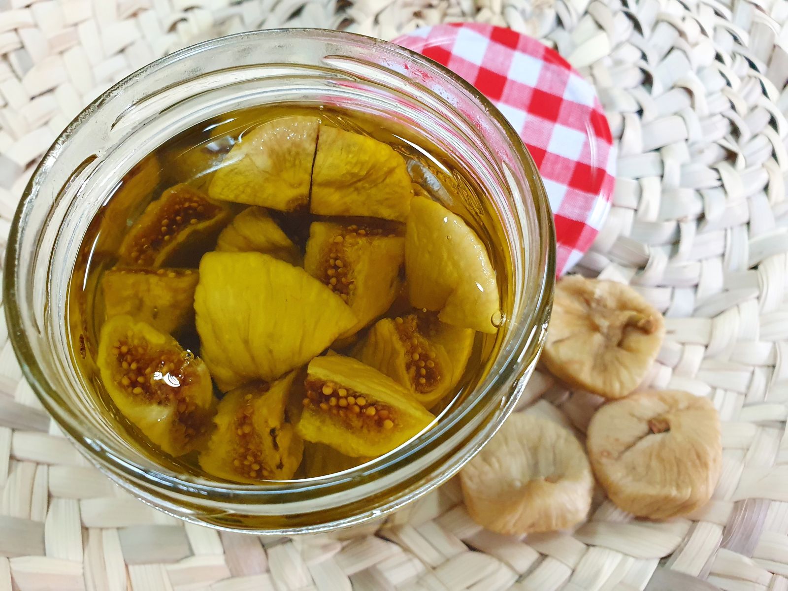 сушени смокини в зехтин