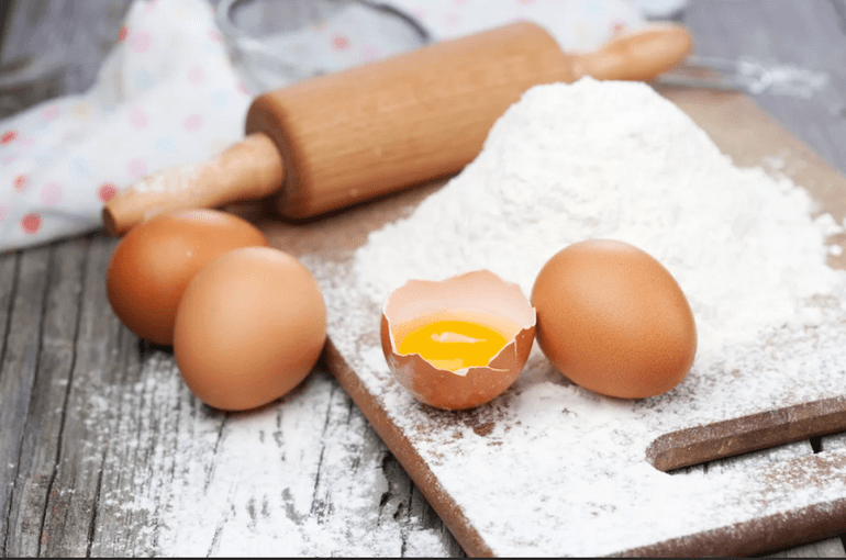 яйца и брашно