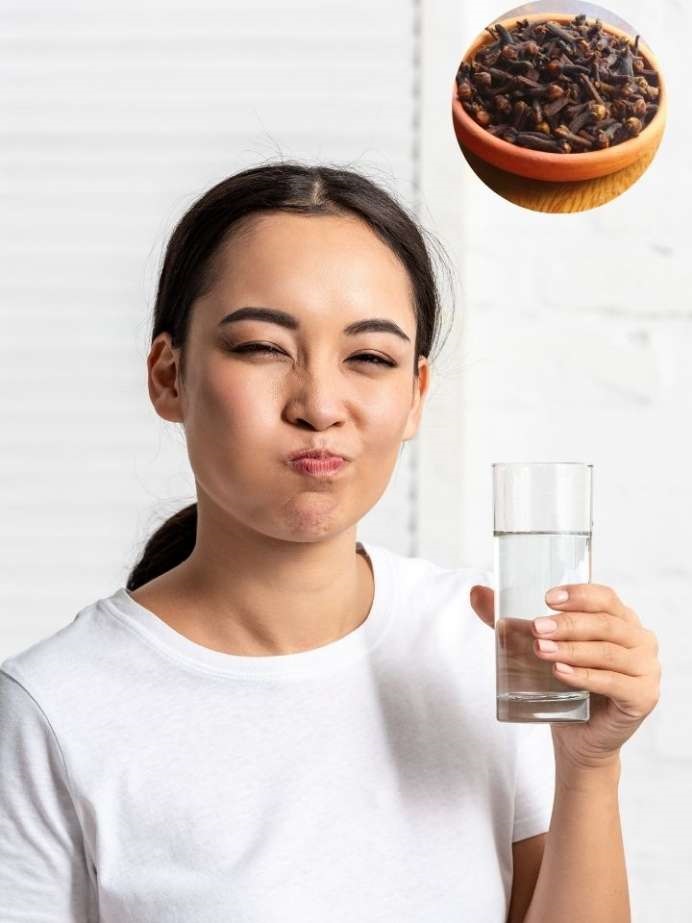 вода за уста с карамфил