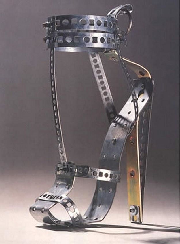 метални обувки