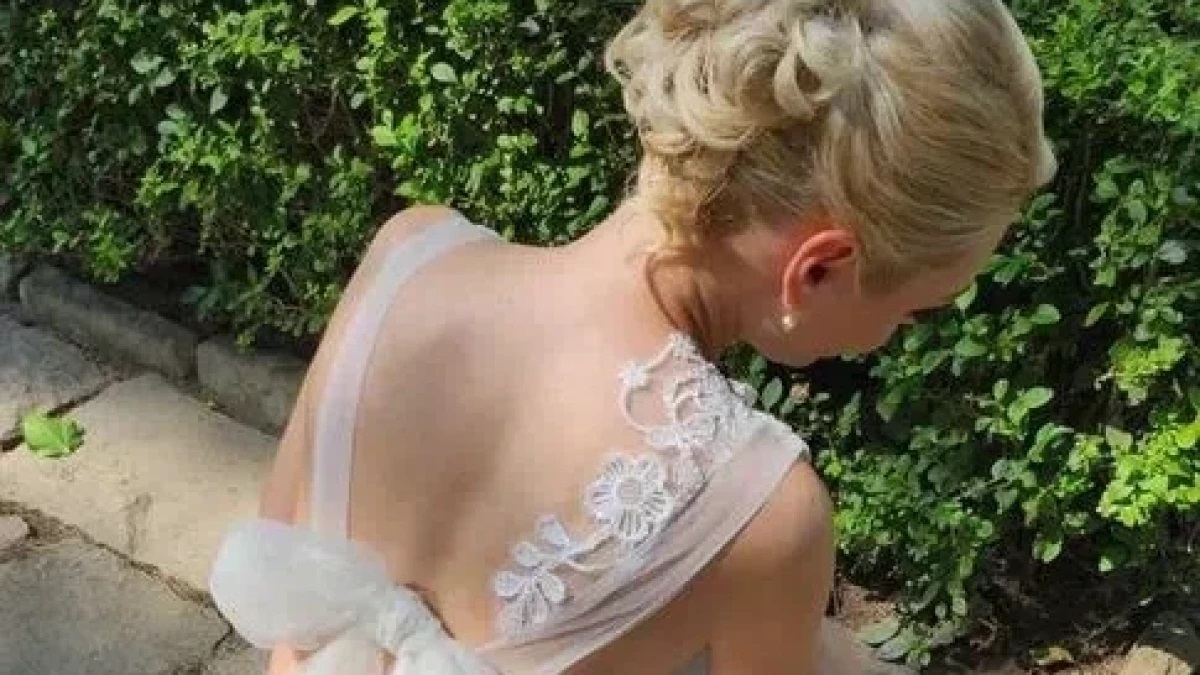 Поли Гергушева сватбена рокля