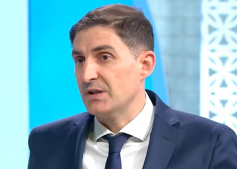 Деян Чубрило