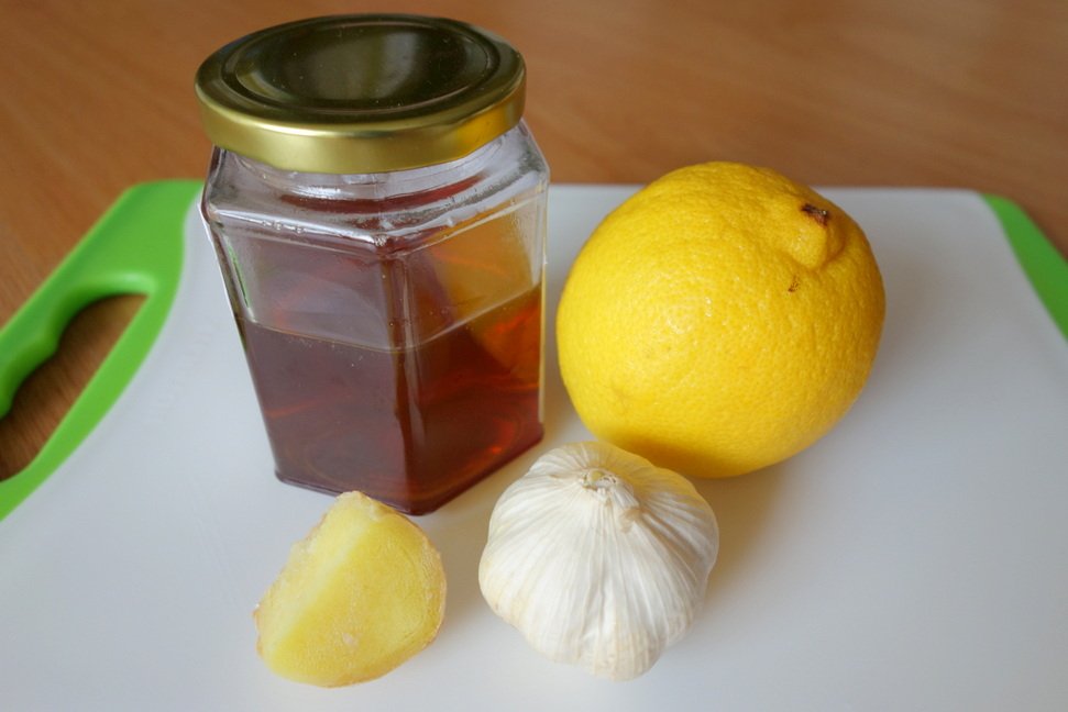 лимон и чесън