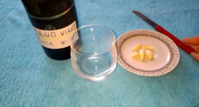 чесън и червено вино