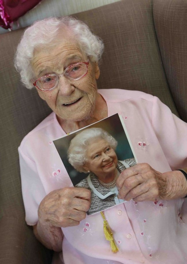 105-годишната Айви