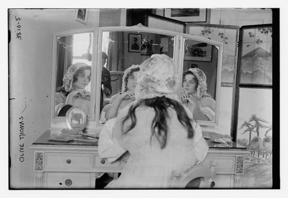 Олив Томас гримьорна