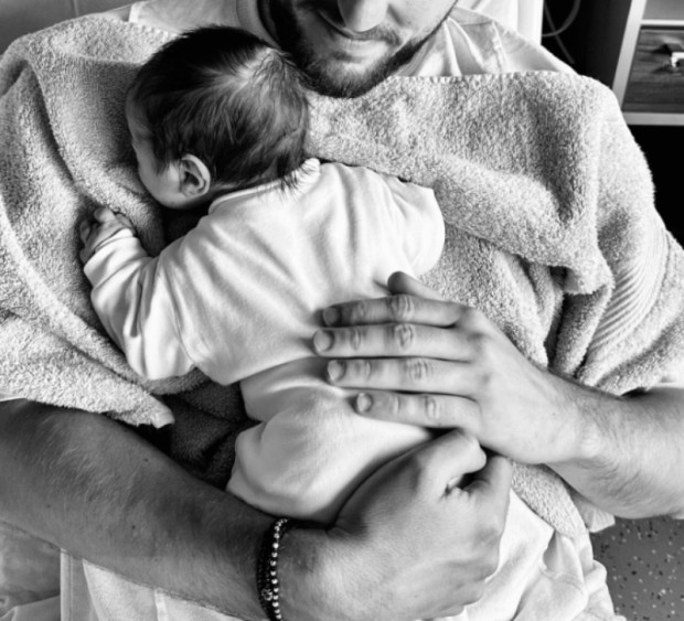  Маги Джанаварова бебе 