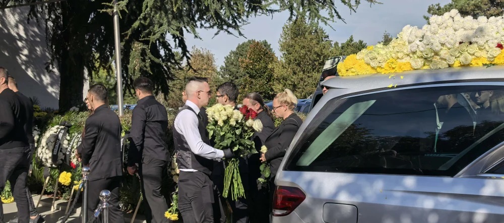 кадри поклонение Филипов