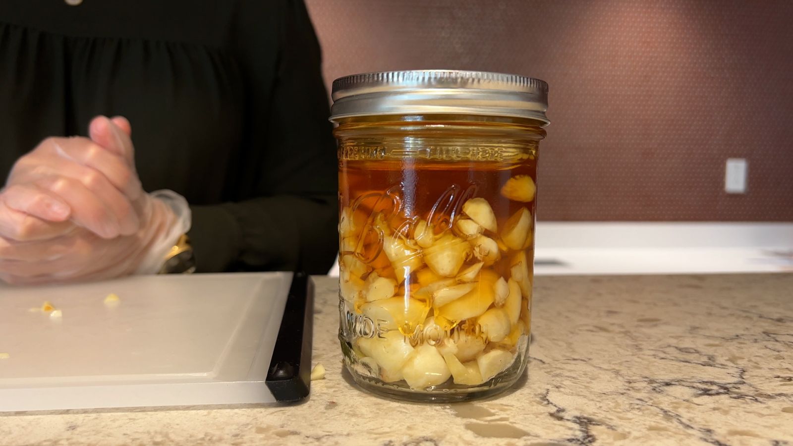 чесън в мед