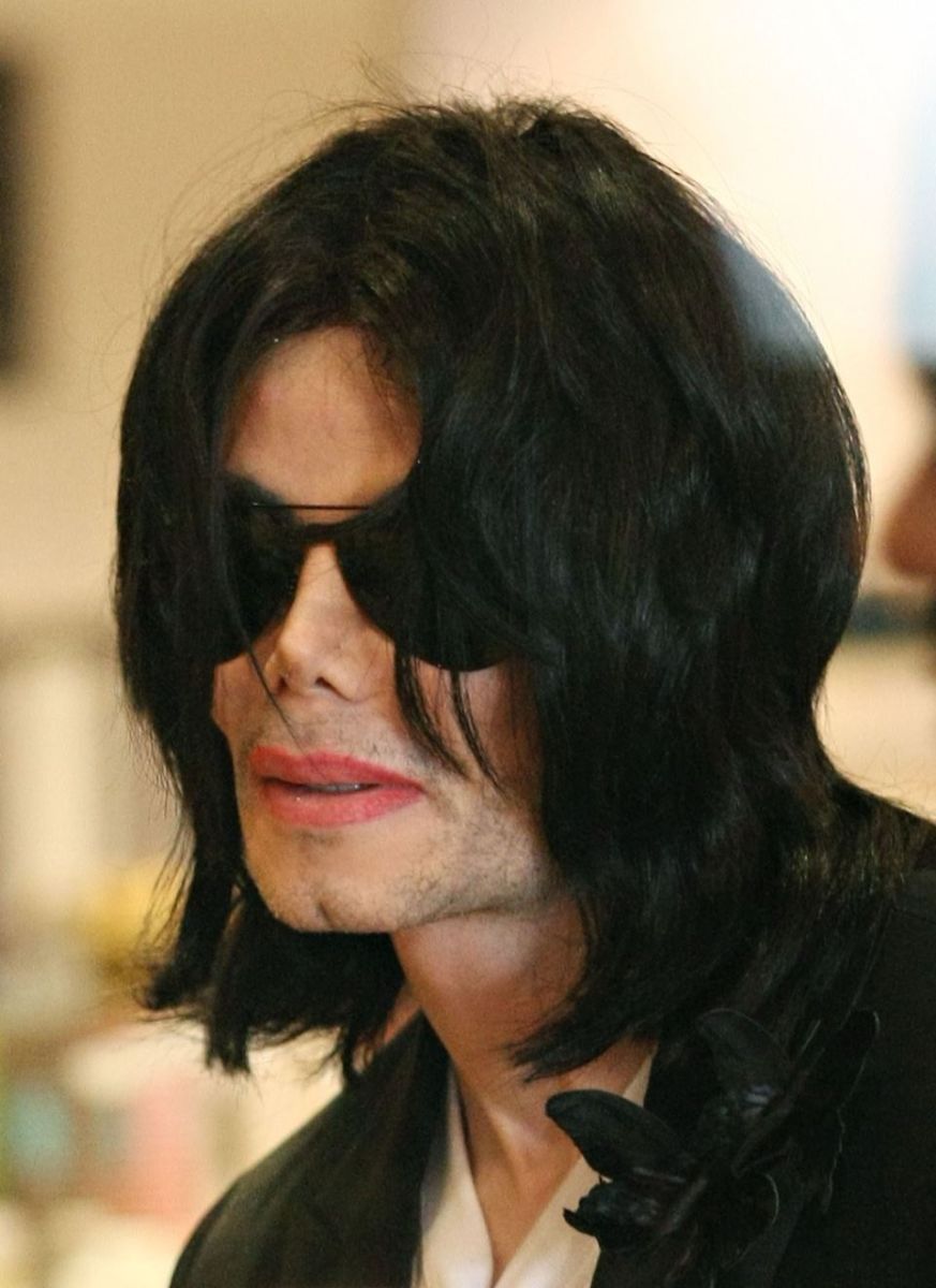 Майкъл Джексън брада