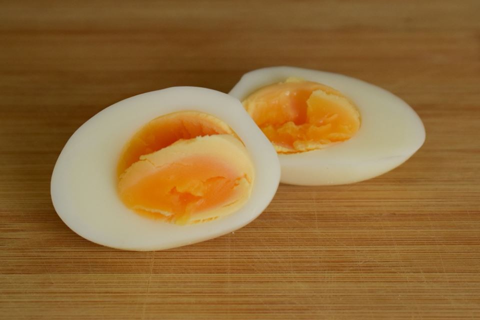 половинки яйца