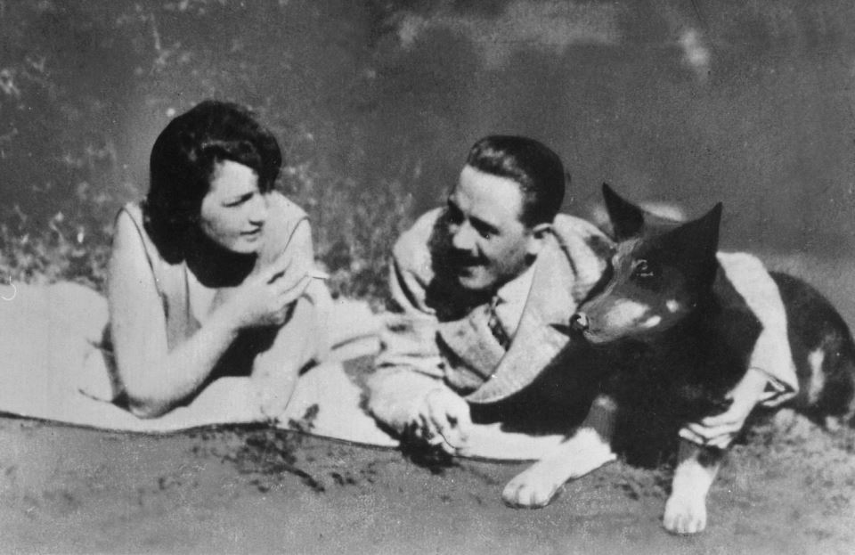 Адолф Хитлер жени