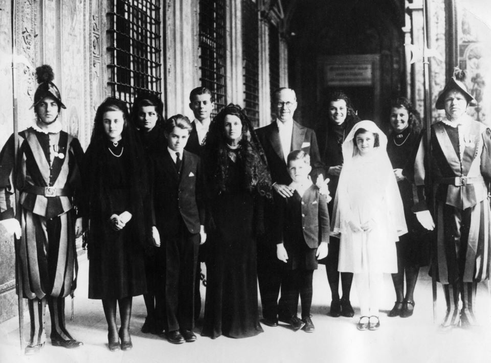 архиви Кенеди