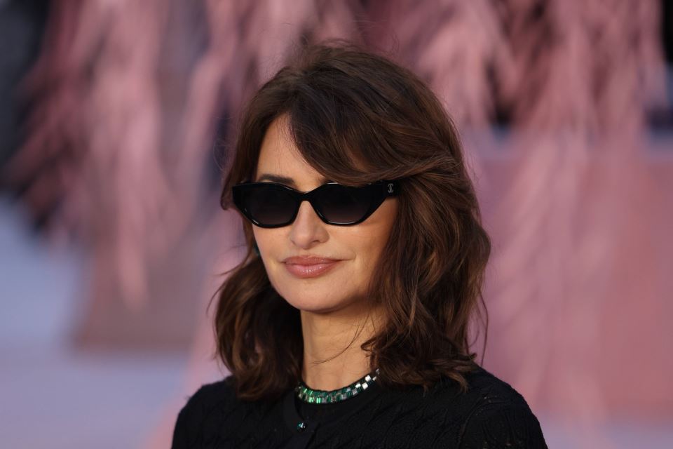 Пенелопе Крус нова прическа