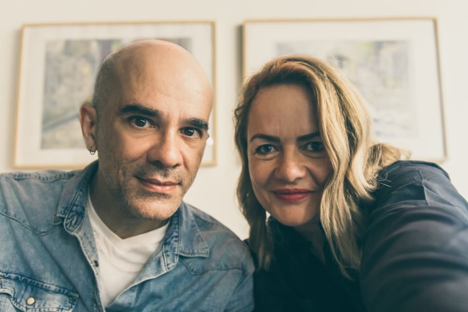 двойка възраст