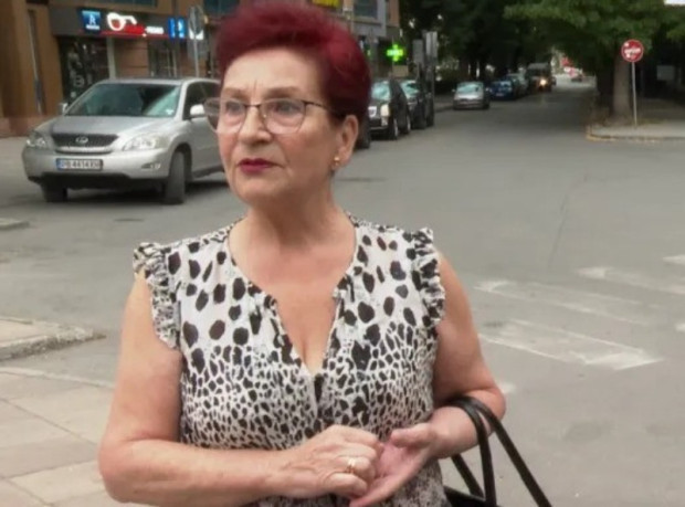 Елена Богутлиева