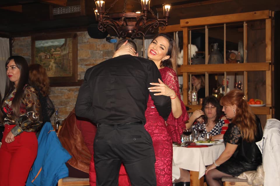  Райна гадже 