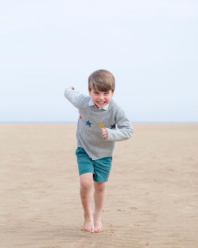 принц Луи на плажа
