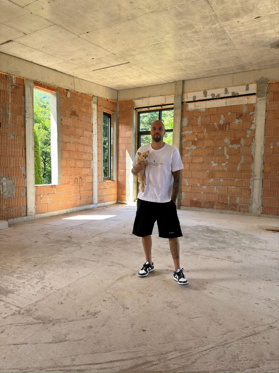  Ники М къща 