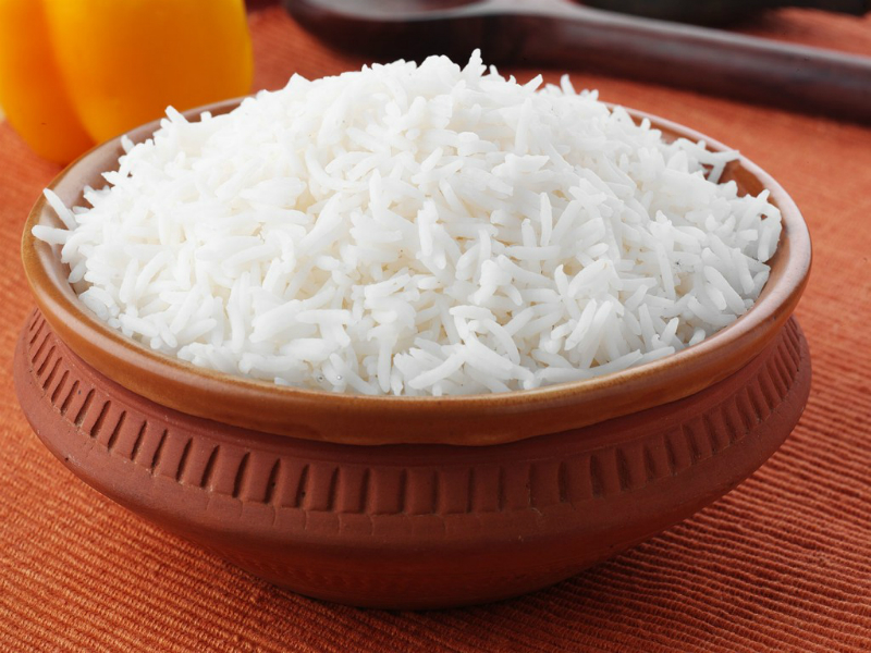 Накиснат ориз за почистване на ставите