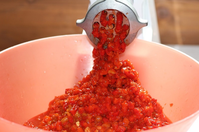 как да си направя доматен сос
