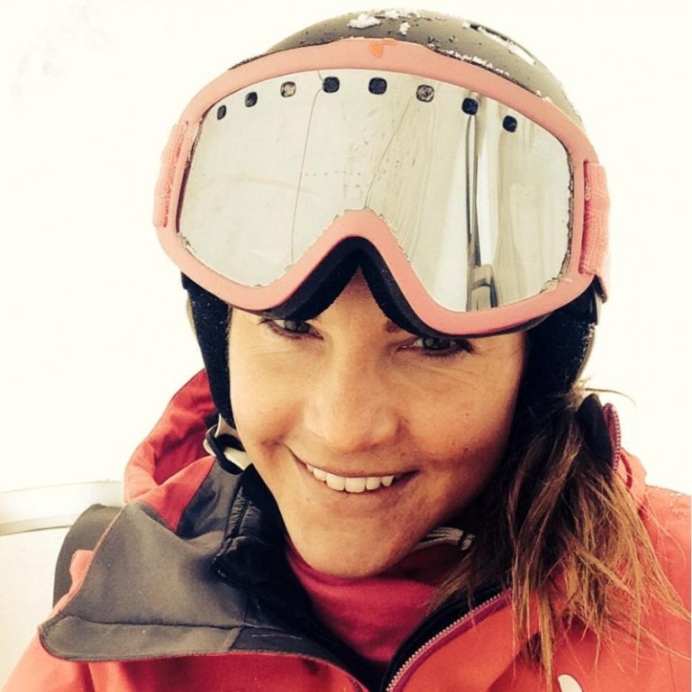 жена на ски