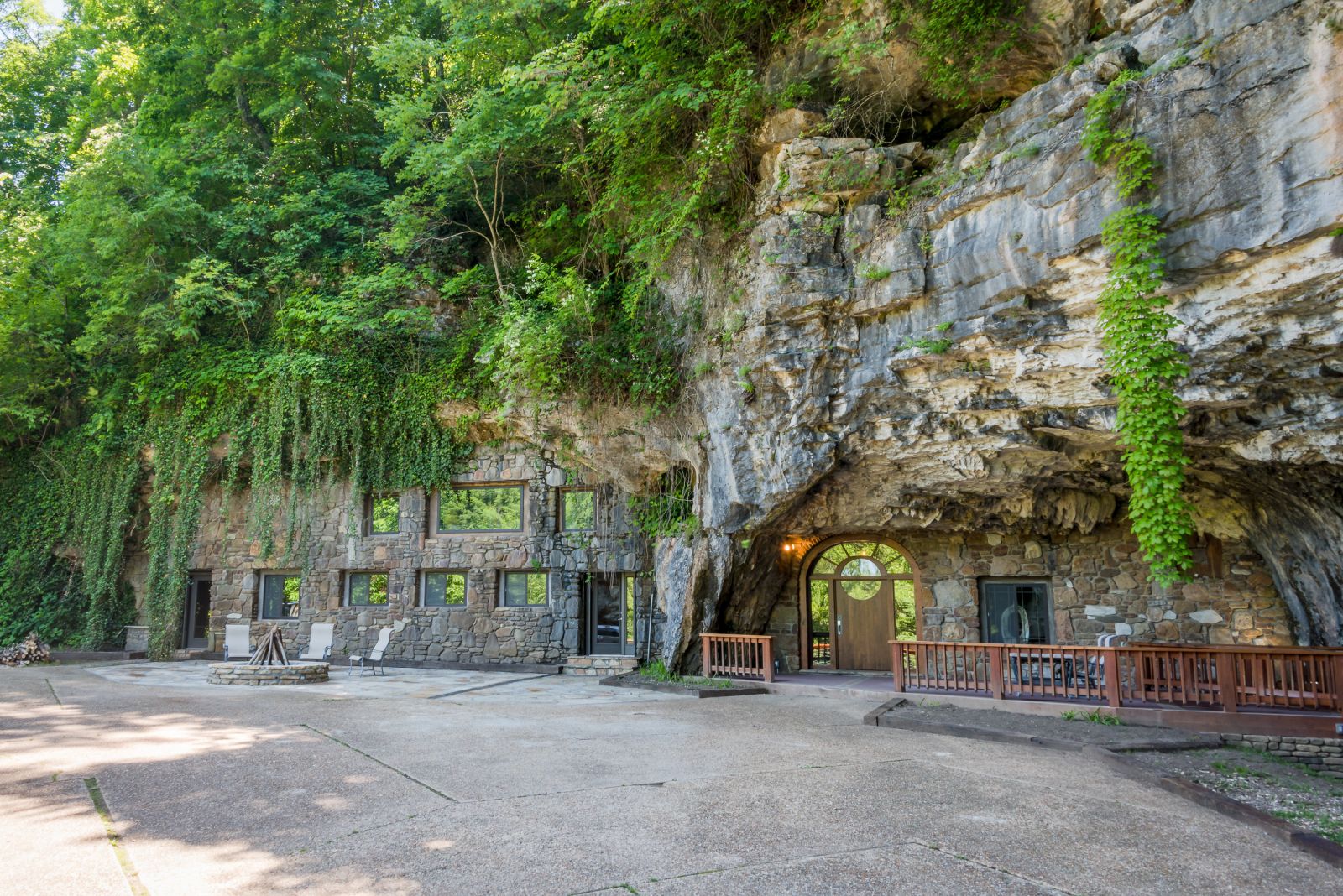 пещера жилище
